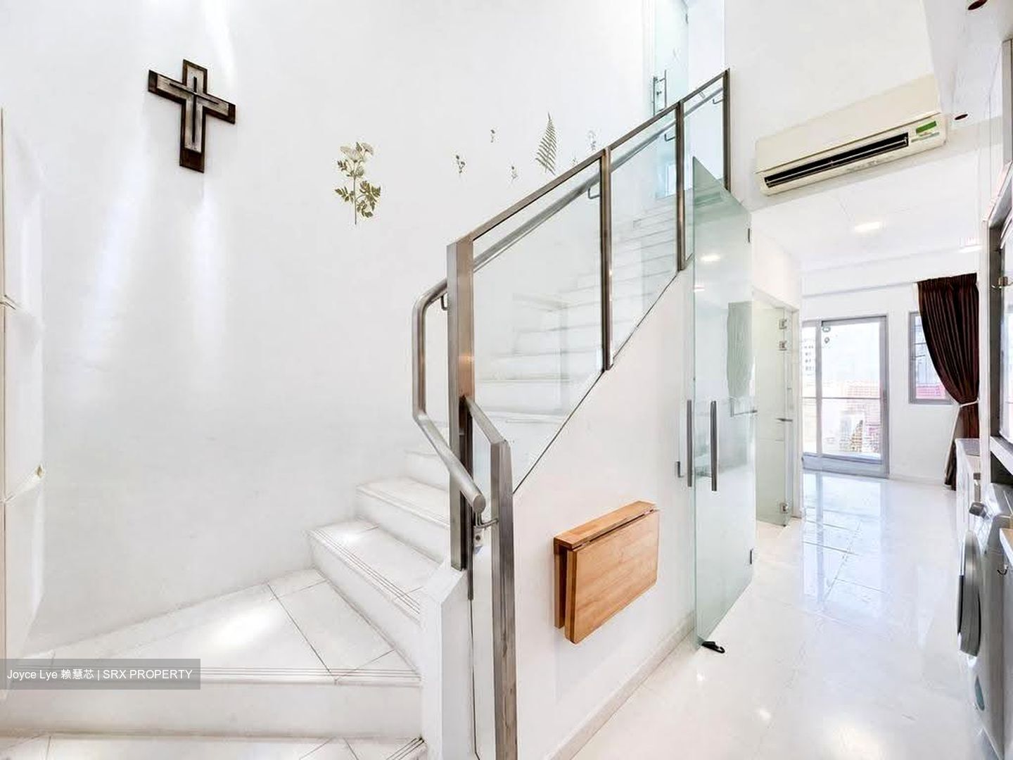 # 1 Loft (D14), Apartment #608424391